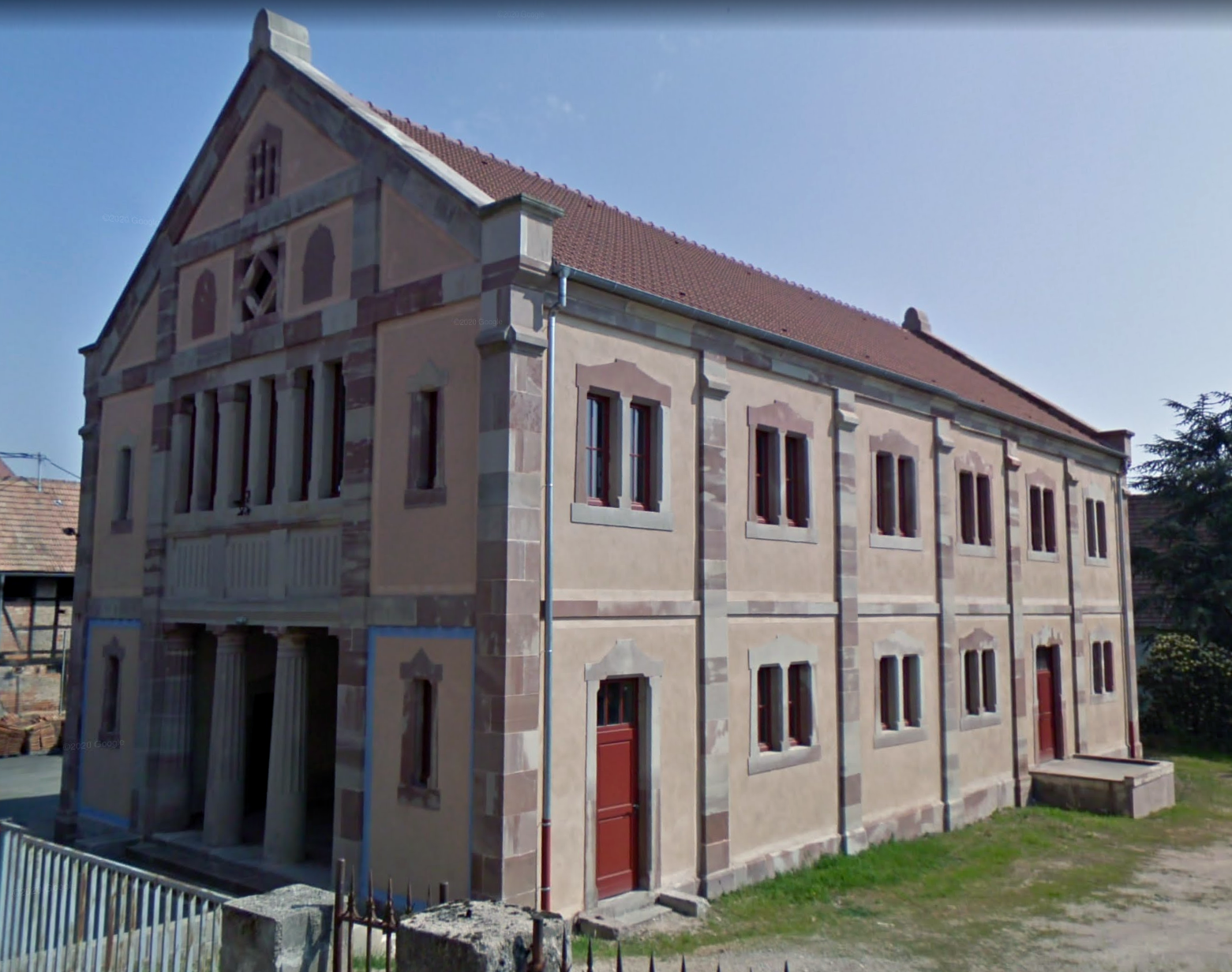 Vue de la synagogue de Dambach-la-Ville